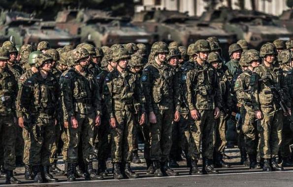 包含奥地利与乌克兰战平收场，悬念不断的词条